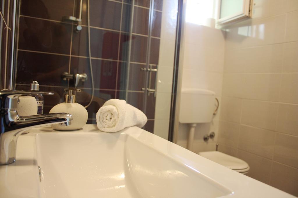 Martina Sun Apartment Задар Стая снимка